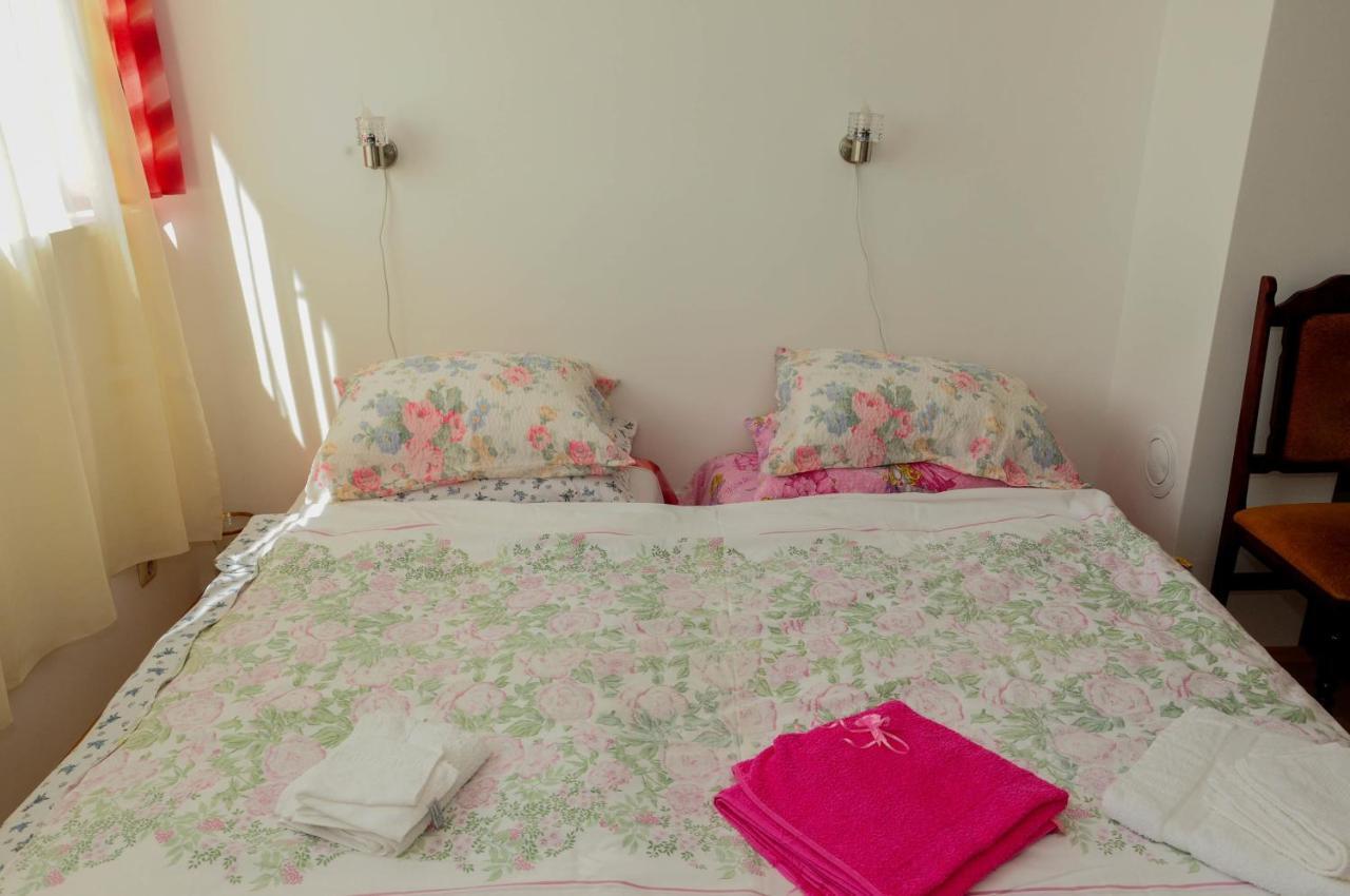 Apartment Daca Stan Beograd Rom bilde